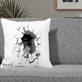 Perna Personalizata Attack on Titan Titan Crapand Zidul, 40x40 cm, Alba Mata, Husa Detasabila, Perna Inclusa, BEKZ®