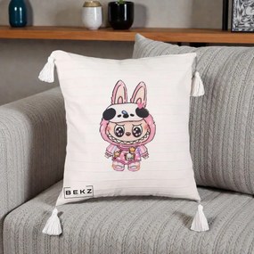 Perna Personalizata Labubu Panda-Bunny Roz, 40x40 cm, Bej cu Franjuri, Husa Detasabila, Perna Inclusa, BEKZ®