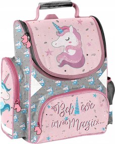 Set școală din 6 piese din cea mai recentă colecție pentru o fată, cu motiv unicorn