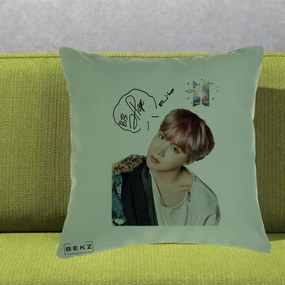 Perna Personalizata K-pop BTS J-Hope Par Roz Autograf, 40x40 cm, Verde, Husa Detasabila, Perna Inclusa, BEKZ®
