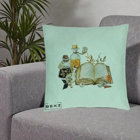 Perna Decorativa Grimoire Vrajitoare si Filtre Magice Halloween, 40x40 cm, Verde Menta, Husa Detasabila, Perna Inclusa, BEKZ®