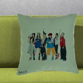 Perna Personalizata Grup K-pop Fete in Picioare Foto, 40x40 cm, Verde, Husa Detasabila, Perna Inclusa, BEKZ®