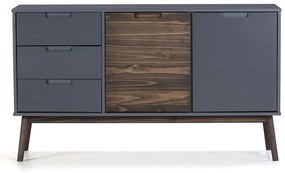 Comodă gri antracit/maro închis joasă din lemn masiv de pin 140x80 cm Nussa – Marckeric