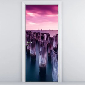 Fototapet pentru ușă - Stâlpi de lemn (95x205cm)