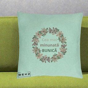 Cadou pentru Bunica - Perna Personalizata Cea Mai Minunata Bunica Coronita Flori Roz, 40x40 cm, Verde Menta, Husa Detasabila, Perna Inclusa, BEKZ®