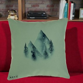 Perna Decorativa Munti Inzapeziti Acuarela Indigo, 40x40 cm, Verde, Husa Detasabila, Perna Inclusa, BEKZ®