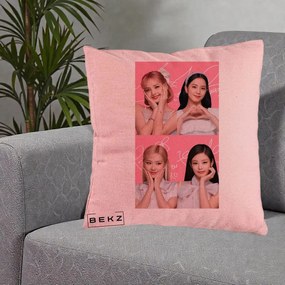 Perna Personalizata K-pop BLACKPINK Colaj Roz, 40x40 cm, Roz, Husa Detasabila, Perna Inclusa, BEKZ®