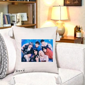 Perna Personalizata K-Pop Grup Foto Stele, 40x40 cm, Bej cu Franjuri, Husa Detasabila, Perna Inclusa, BEKZ®