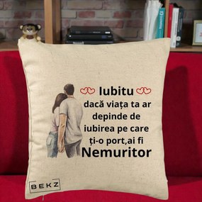 Cadou pentru Iubita - Perna Personalizata Iubitu Nemuritor cu Cuplu Acuarela si Inimi Rosii, 40x40 cm, Bej, Husa Detasabila, Perna Inclusa, BEKZ®