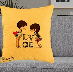 Cadou Romantic - Perna Personalizata Cuplu Kawaii LOVE, 40x40 cm, Galben, Husa Detasabila, Perna Inclusa, BEKZ®