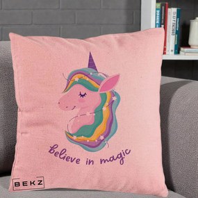 Perna Decorativa Unicorn Believe in Magic, 40x40 cm, Roz, Husa Detasabila, Perna Inclusa, BEKZ®