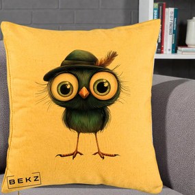 Perna Decorativa Pui Misterios cu Palarie Neagra, 40x40 cm, Galben, Husa Detasabila, Perna Inclusa, BEKZ®
