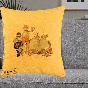 Perna Decorativa Grimoire Vrajitoare si Filtre Magice Halloween, 40x40 cm, Galben, Husa Detasabila, Perna Inclusa, BEKZ®