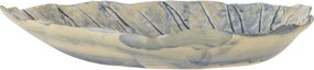 Platou de servire din ceramică, în formă de frunză, natur cu detalii albastre în relief, „Rowan", 32,5 x 26,5 x 4,5 cm
