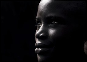 Tablou pe sticlă - Femeie africană (70x50 cm)