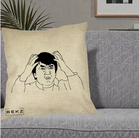 Perna Decorativa Jackie Chan WTF, 40x40 cm, Crem, Husa Detasabila, Perna Inclusa, BEKZ®