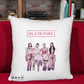 Perna Personalizata K-pop BLACKPINK Fotografie Grup Tinute Roz, 40x40 cm, Alb Pufos, Husa Detasabila, Perna Inclusa, BEKZ®