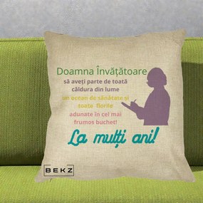 Cadou pentru Invatatoare - Perna Personalizata Doamna Invatatore La Multi Ani cu Silueta si Text Colorat, 40x40 cm, Crem, Husa Detasabila, Perna Inclusa, BEKZ®