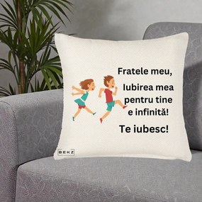 Cadou pentru Frate - Perna Personalizata Fratele Meu Te Iubesc Copii Alergand Colorat, 40x40 cm, Crem Reliefat, Husa Detasabila, Perna Inclusa, BEKZ®