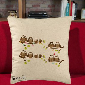 Perna Decorativa Familie de Bufnite pe Ramuri, 40x40 cm, Bej, Husa Detasabila, Perna Inclusa, BEKZ®