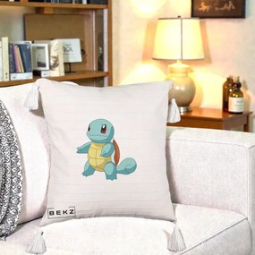 Perna Personalizata Squirtle Pokemon, 40x40 cm, Bej cu Franjuri, Husa Detasabila, Perna Inclusa, BEKZ®
