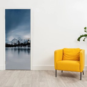 Fototapet pentru ușă - Pe lacul înghețat (95x205cm)