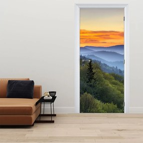 Fototapet pentru ușă - Zori de zi în munți (95x205cm)