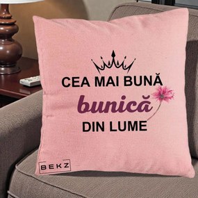 Cadou pentru Bunica - Perna Personalizata Cea Mai Buna Bunica Din Lume Coroana Mov Floare Roz, 40x40 cm, Roz, Husa Detasabila, Perna Inclusa, BEKZ®