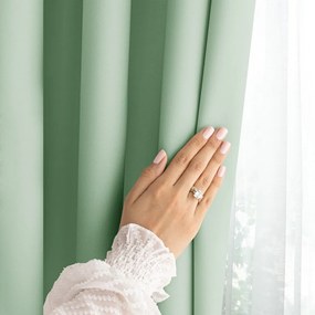 Draperie verde-mentă dimout (semi-opacă) 140x250 cm Carli – Restilo