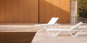 Set de 4 sezlonguri moderne de exterior design premium VOXEL