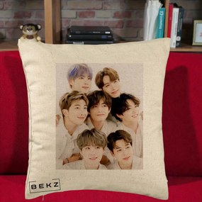 Perna Personalizata K-pop BTS Foto Grup Fete Albe, 40x40 cm, Bej, Husa Detasabila, Perna Inclusa, BEKZ®