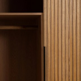 Șifonier în culoare naturală cu aspect de lemn de frasin 104x203 cm – Ixia