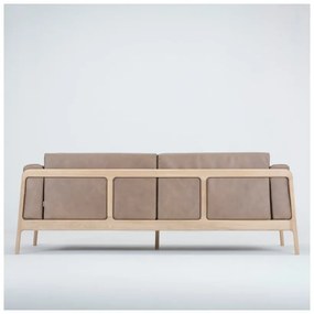 Canapea din piele bovină cu structură din lemn masiv de stejar Gazzda Fawn, 210 cm, maro deschis