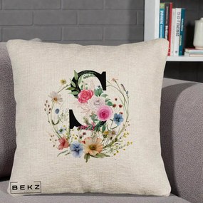 Cadou Personalizat - Perna Personalizata Monogram Litera S cu Flori Acuarela, 40x40 cm, Bej Canapea, Husa Detasabila, Perna Inclusa, BEKZ®