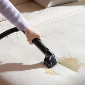 La mâna a doua: Aspirator cu spalare pentru covoare si tapiterie Dreame N10, 450 W, 12000 Pa, 1,6/0,75 L, Cu apa caldă pana la 60°C, Autocuratare, Negru