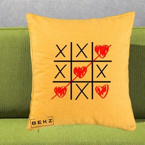 Cadou Romantic - Perna Personalizata Love Joc X si Inima cu Castigator Iubire, 40x40 cm, Galben, Husa Detasabila, Perna Inclusa, BEKZ®