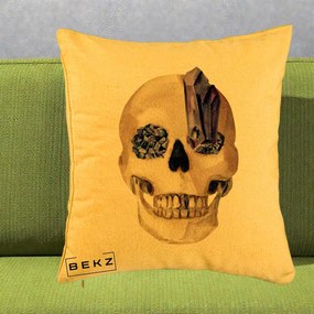 Perna Decorativa Craniu cu Cristale de Ametist, 40x40 cm, Galben, Husa Detasabila, Perna Inclusa, BEKZ®