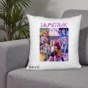Perna Personalizata K-pop HUNTRX Colaj Animat Foto Grup, 40x40 cm, Alb Pufos, Husa Detasabila, Perna Inclusa, BEKZ®