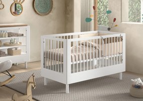 Set Complet Mobilier Cameră Bebelus Forrest Oak, din Lemn Masiv de Stejar, Alb: Pătuț Convertibil (70x140 cm), Comodă cu 3 Sertare și Dulap cu 2 Uși
