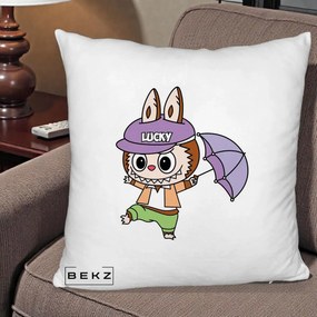 Perna Personalizata Labubu Lucky cu Umbrela, 40x40 cm, Alb Pufos, Husa Detasabila, Perna Inclusa, BEKZ®