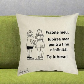 Cadou pentru Frate - Perna Personalizata Fratele Meu Te Iubesc Copii Tinand Maini Line Art, 40x40 cm, Ecru, Husa Detasabila, Perna Inclusa, BEKZ®