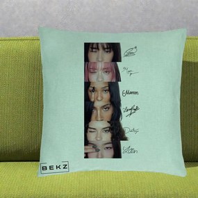 Perna Personalizata K-pop KATSEYE Semnaturi fara Foto, 40x40 cm, Verde Menta, Husa Detasabila, Perna Inclusa, BEKZ®
