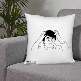Perna Decorativa Jackie Chan WTF, 40x40 cm, Alb Pufos, Husa Detasabila, Perna Inclusa, BEKZ®