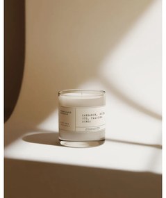 Lumânare parfumată din ceară de soia timp de ardere 40 h #83 Cardamom, Rose, Oud, Tonka – Perfumed Prague