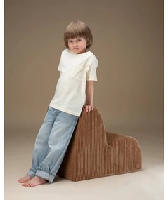 Fotoliu de copii maro cu tapițerie din catifea reiată Cloud – Wigiwama