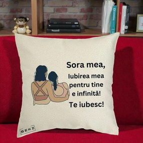 Cadou pentru Sora - Perna Personalizata Sora Mea Te Iubesc Doua Fete Fashioniste Line Art, 40x40 cm, Ecru, Husa Detasabila, Perna Inclusa, BEKZ®