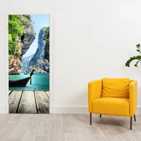 Fototapet pentru ușă - Barcă pe plajă (95x205cm)