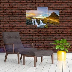 Tablou cu munții și cascade pe Islanda (90x60 cm)