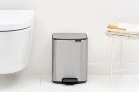 Cos de gunoi Brabantia Bo Pedal 1010142, 7 l, Inchidere lenta, Baza cauciucata, Rezistent la amprente, Otel inoxidabil