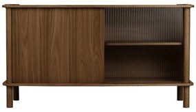 Vitrină maro din lemn de stejar cu ușă glisantă 135x73,5x48 cm Italic – UMAGE